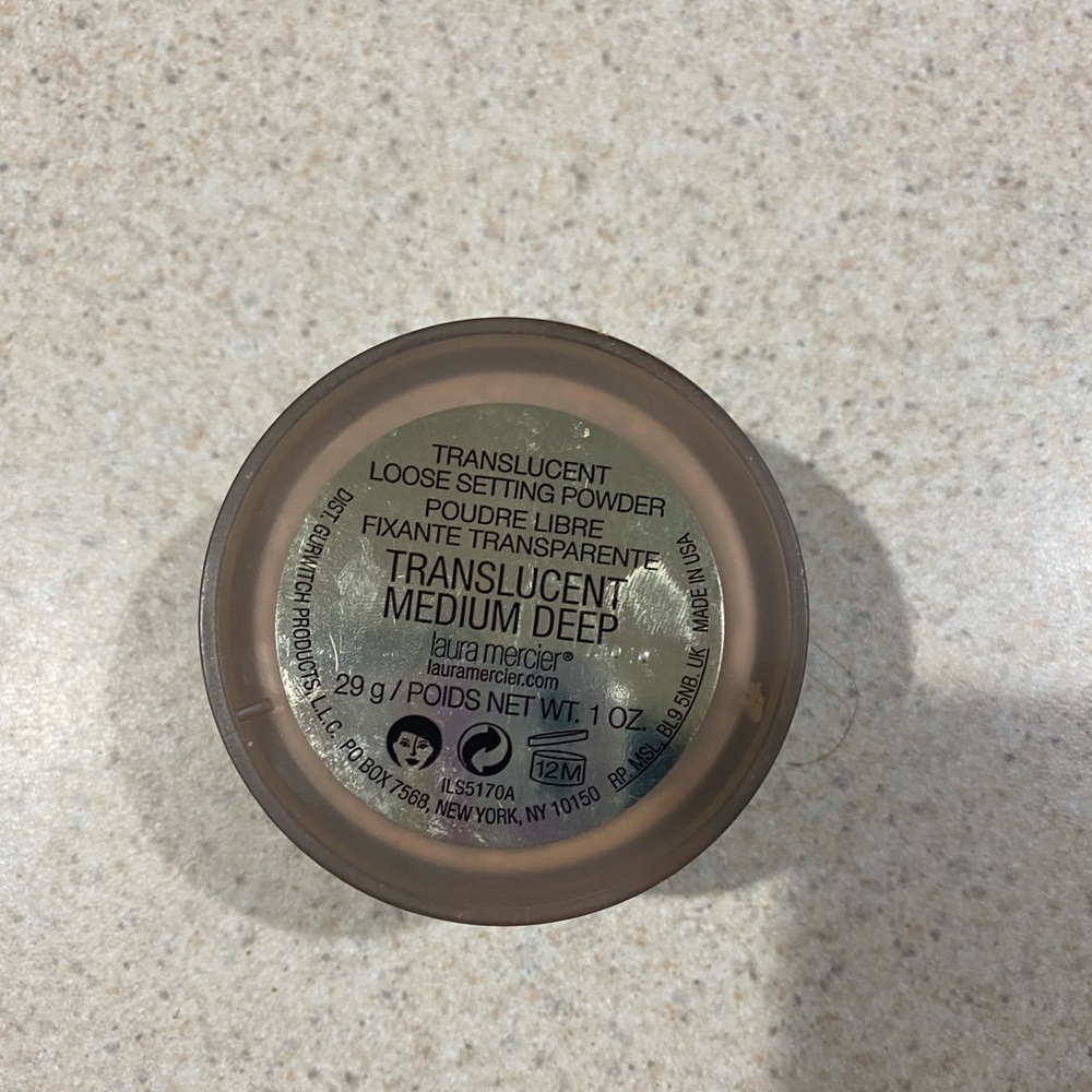Laura Mercier medium deep translucent powder